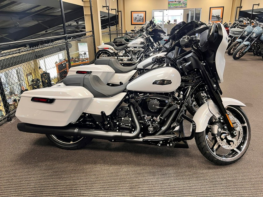 2024 Harley-Davidson Street Glide