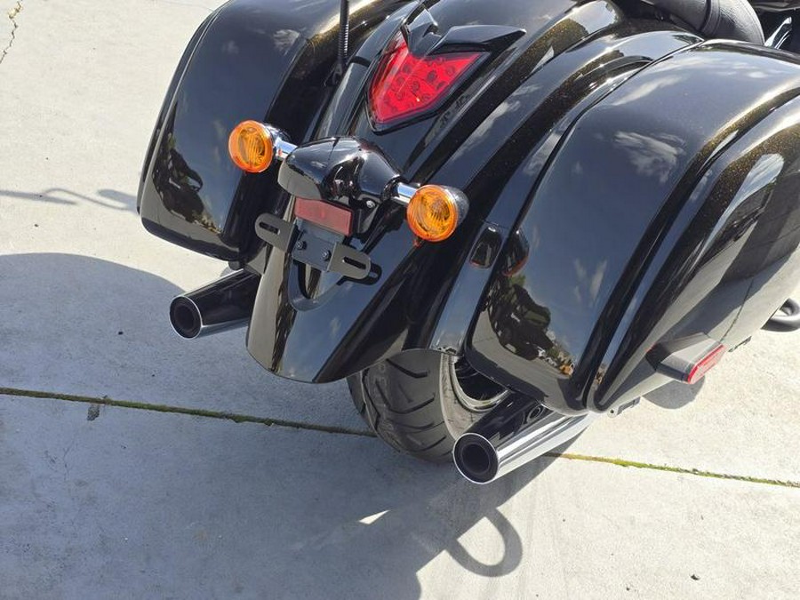 2025 Kawasaki Vulcan® 1700 Vaquero® ABS