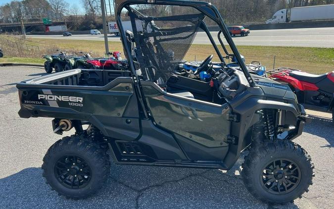 2025 Honda® Pioneer 1000 Deluxe