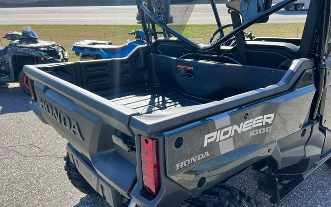 2025 Honda® Pioneer 1000 Deluxe