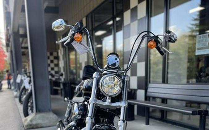 2013 Harley-Davidson® XL1200C - Sportster® 1200 Custom
