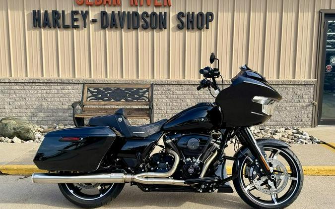 2025 Harley-Davidson® FLTRX - Road Glide®