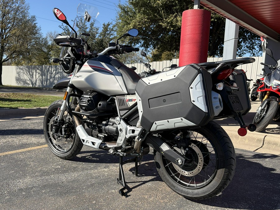 2023 Moto Guzzi V85