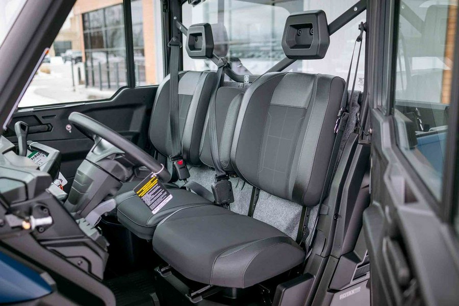 2026 Can-Am® Defender XT CAB HD11