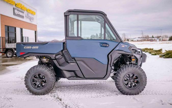 2026 Can-Am® Defender XT CAB HD11