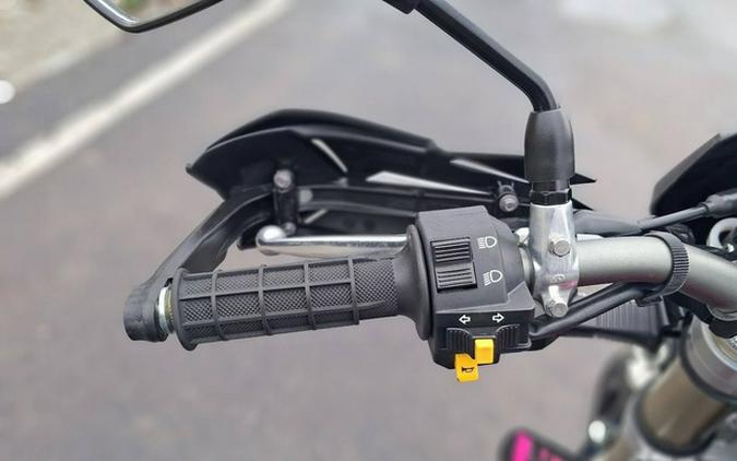 2022 Suzuki DR-Z 400SM