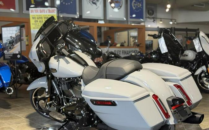2026 Harley-Davidson® FLHX - Street Glide®