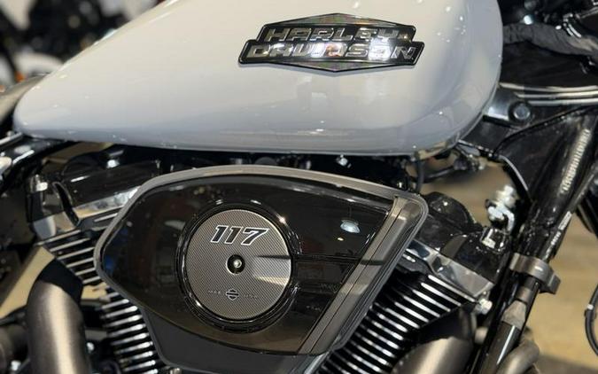 2026 Harley-Davidson® FLHX - Street Glide®
