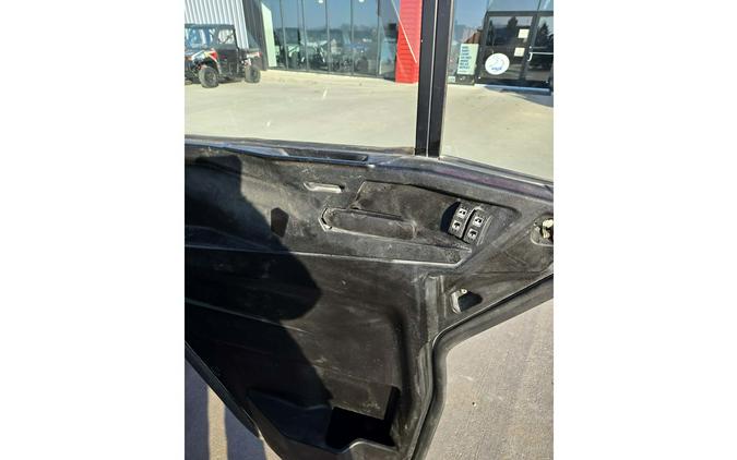 2022 Can-Am DEFENDER LIMITED HD10