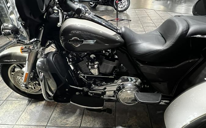 FLHTCUTG 2023 Tri Glide Ultra