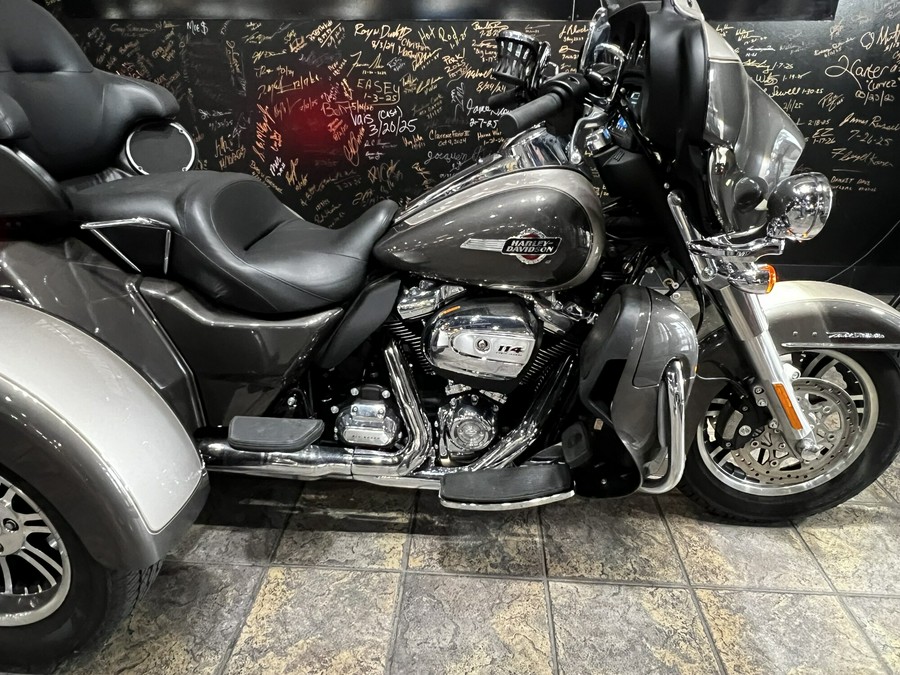 FLHTCUTG 2023 Tri Glide Ultra