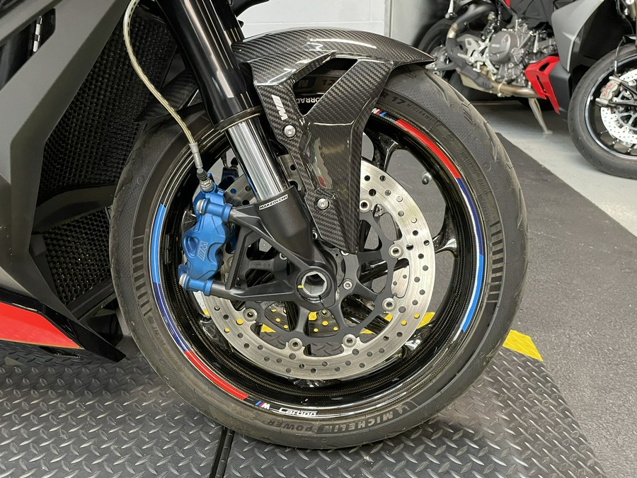 2023 BMW M 1000 R