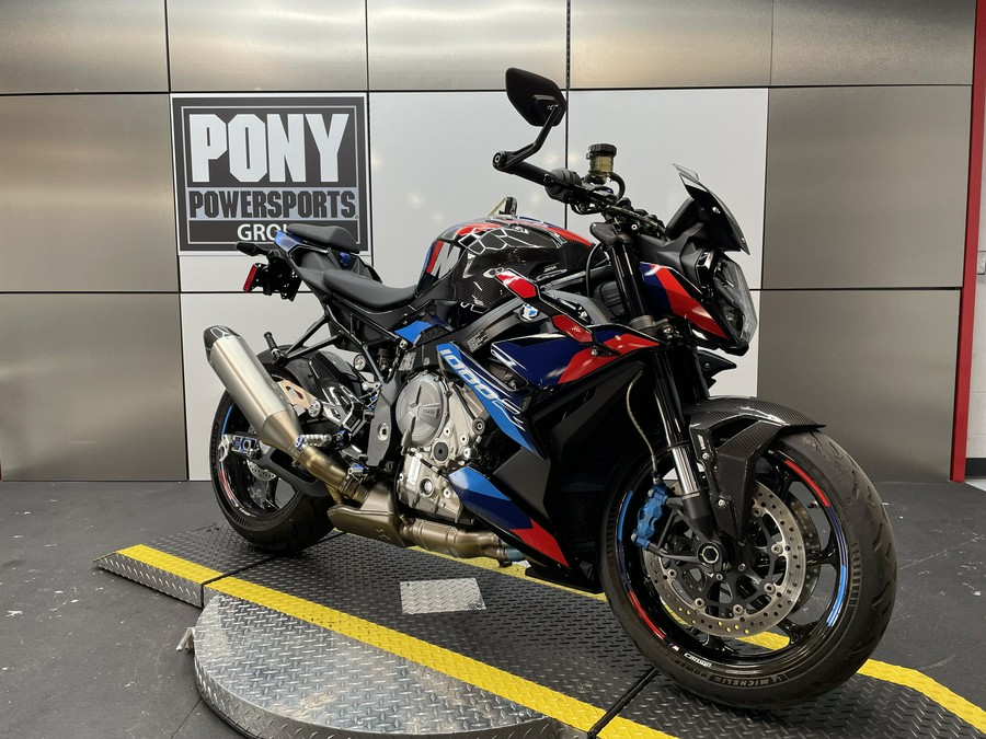 2023 BMW M 1000 R