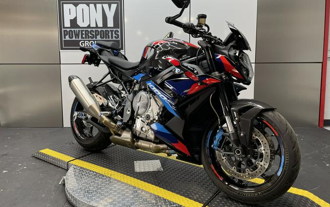 2023 BMW M 1000 R