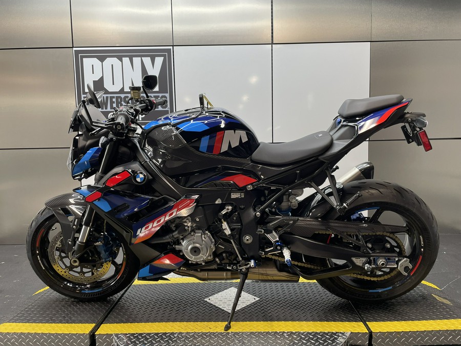 2023 BMW M 1000 R