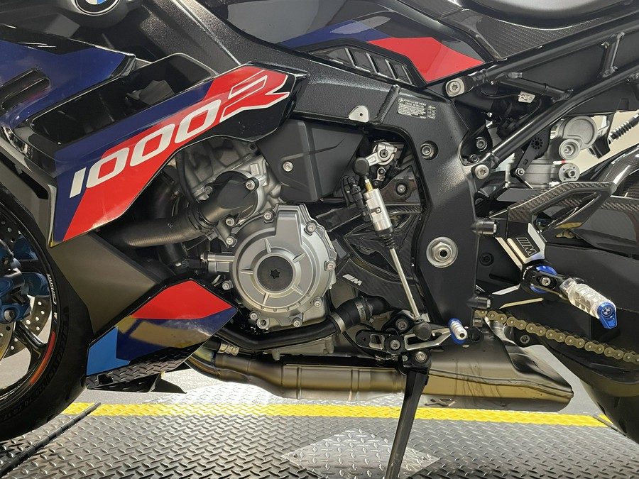 2023 BMW M 1000 R