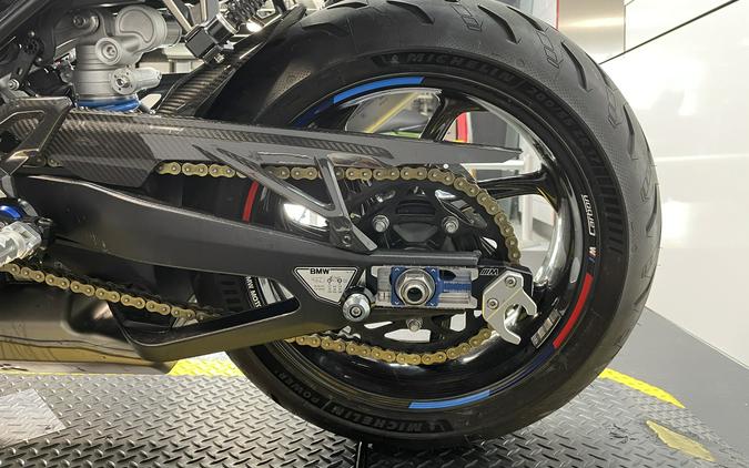 2023 BMW M 1000 R