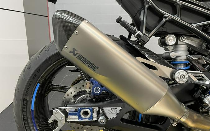 2023 BMW M 1000 R