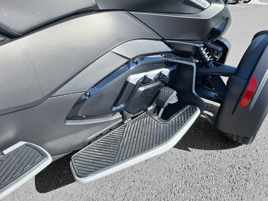 2023 Can-Am® Spyder RT Limited Platine Wheels
