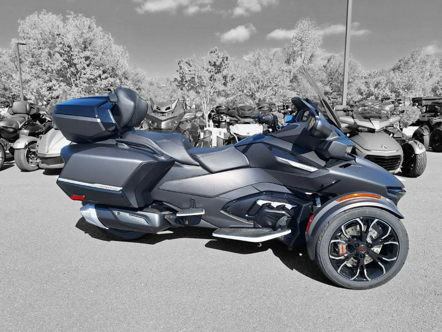 2023 Can-Am® Spyder RT Limited Platine Wheels