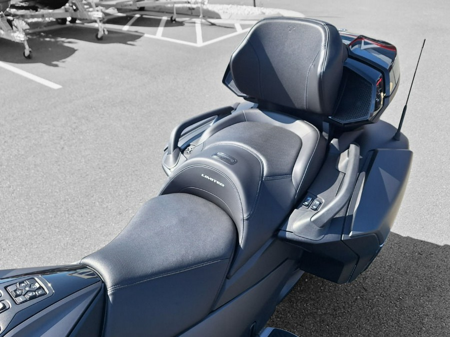 2023 Can-Am® Spyder RT Limited Platine Wheels