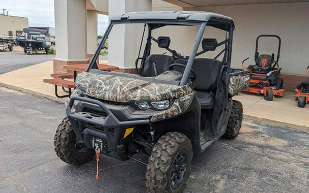 New 2024 CAN-AM DEFENDER XT 62 HD7 CA 24 XT HD7