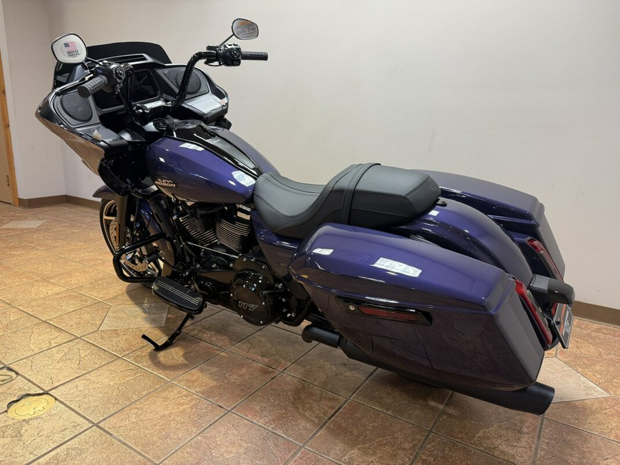 2026 FLTRX Road Glide®