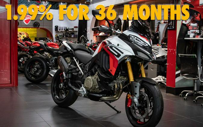 2025 Ducati Multistrada V4 RS