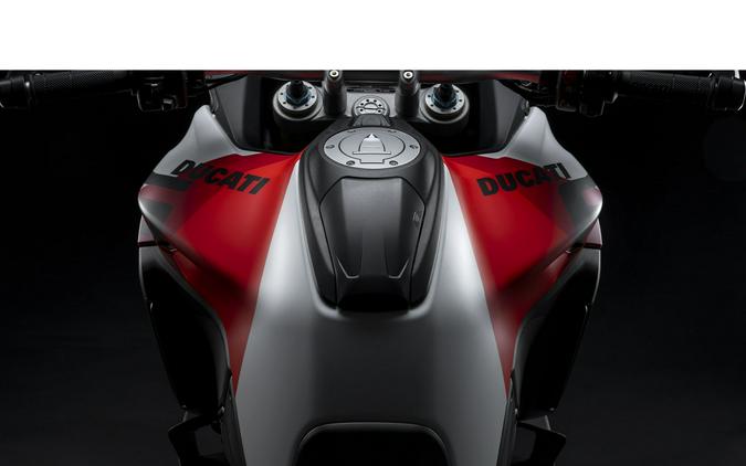 2025 Ducati Multistrada V4 RS