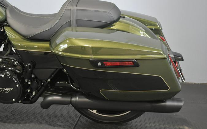 2026 Harley-Davidson Road Glide Olive Steel Metallic / Vivid Black Black Trim