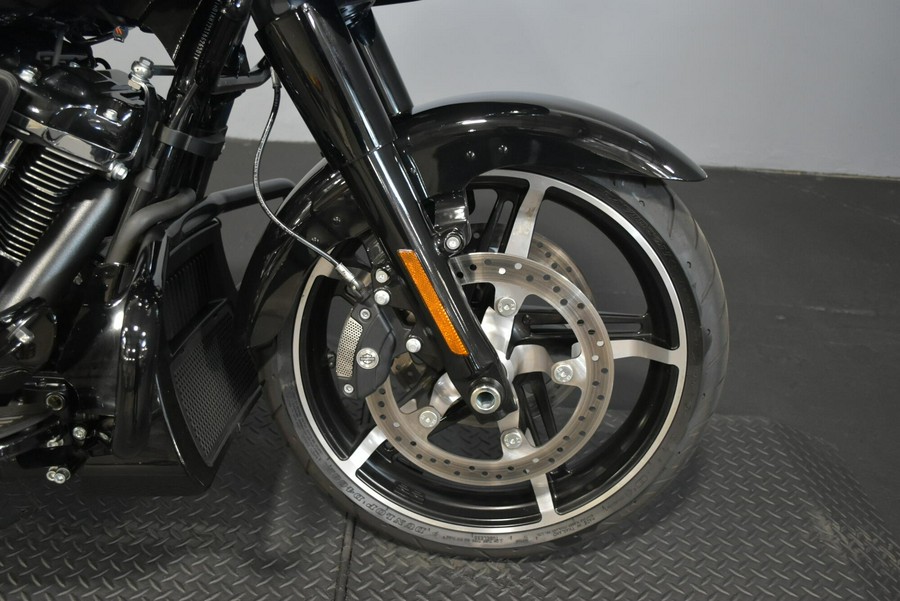 2026 Harley-Davidson Road Glide Olive Steel Metallic / Vivid Black Black Trim
