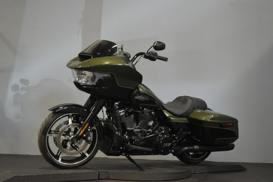 2026 Harley-Davidson Road Glide Olive Steel Metallic / Vivid Black Black Trim