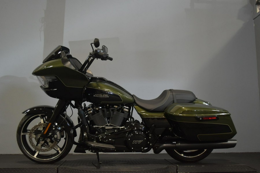 2026 Harley-Davidson Road Glide Olive Steel Metallic / Vivid Black Black Trim