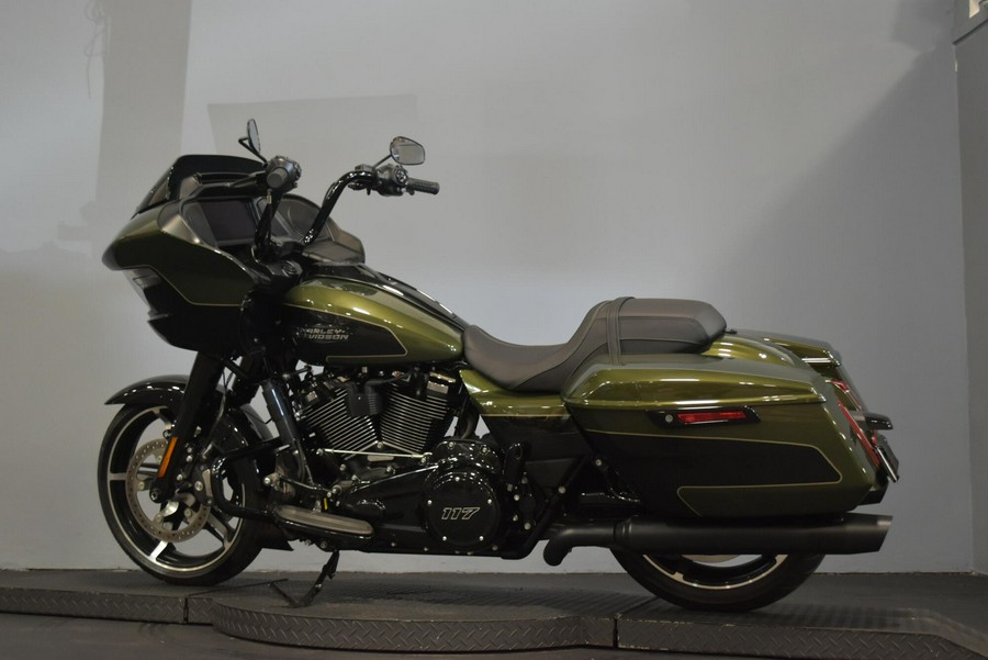 2026 Harley-Davidson Road Glide Olive Steel Metallic / Vivid Black Black Trim