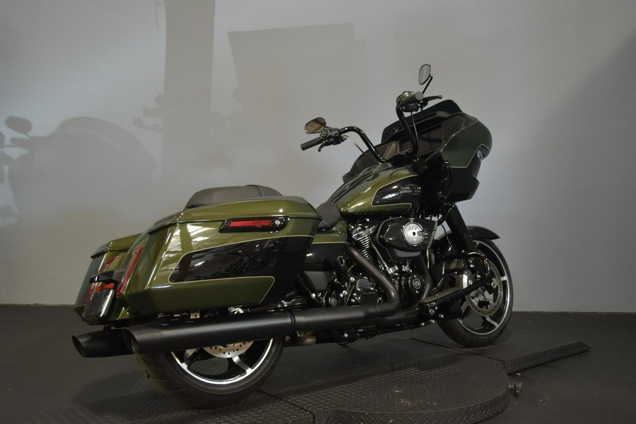 2026 Harley-Davidson Road Glide Olive Steel Metallic / Vivid Black Black Trim