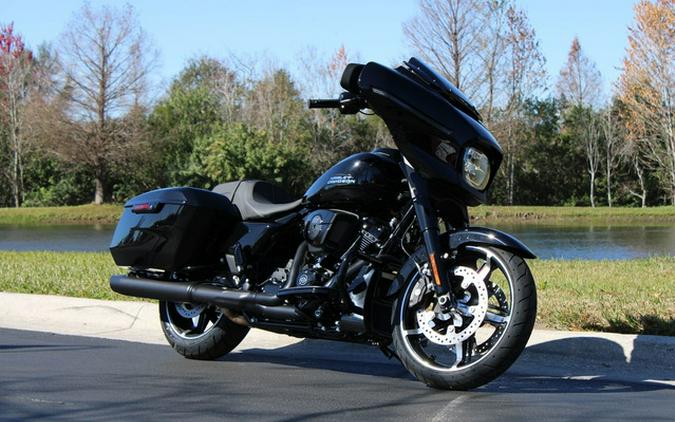 2024 Harley-Davidson FLHX - Street Glide