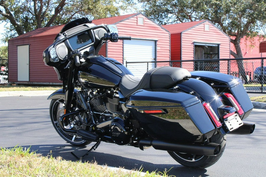 2024 Harley-Davidson FLHX - Street Glide