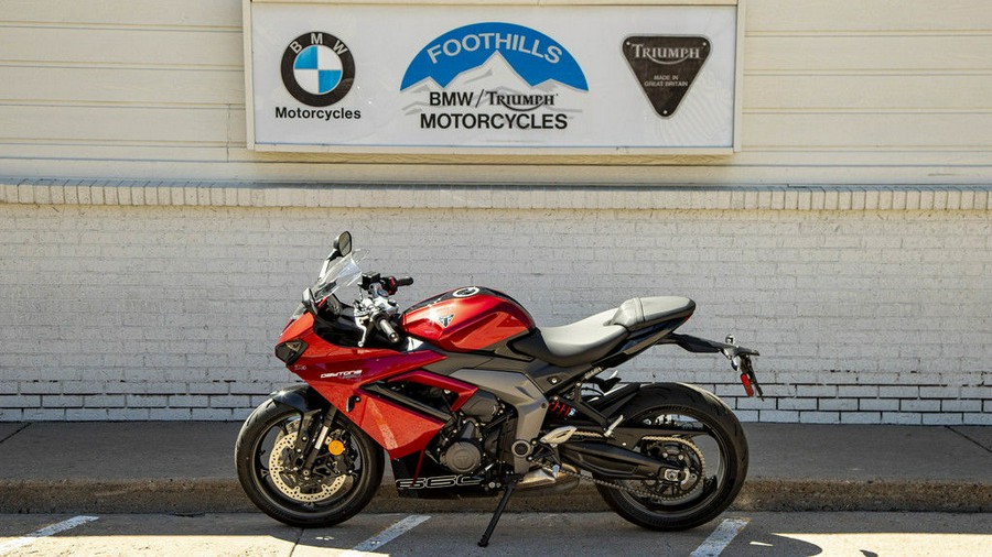 2025 Triumph Daytona 660 Carnival Red/Sapphire Black