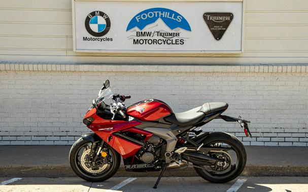 2025 Triumph Daytona 660 Carnival Red/Sapphire Black