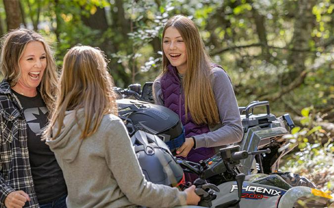 2025 Polaris Phoenix 200