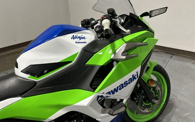 2024 Kawasaki Ninja® 500 KRT Edition SE ABS