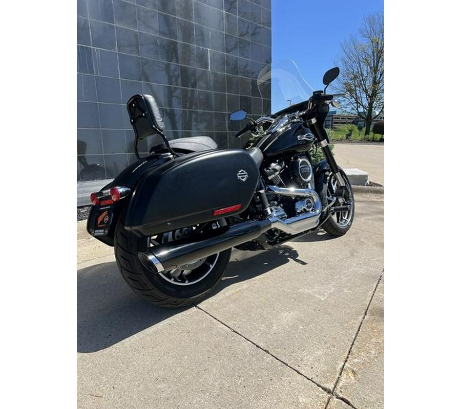 2018 Harley-Davidson® FLSB - Softail® Sport Glide™