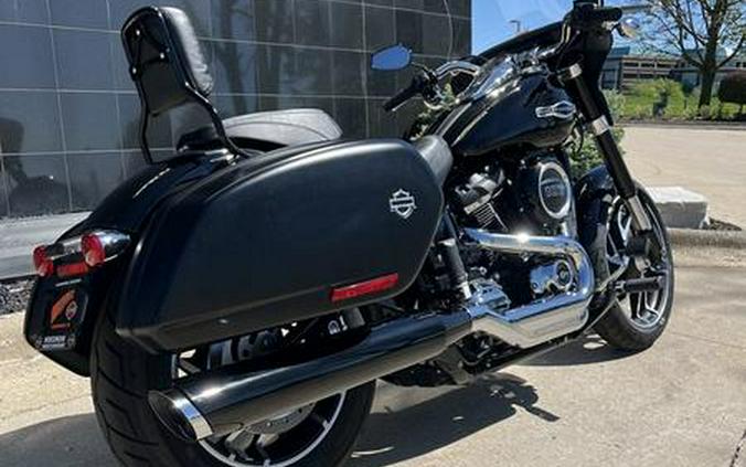 2018 Harley-Davidson® FLSB - Softail® Sport Glide™