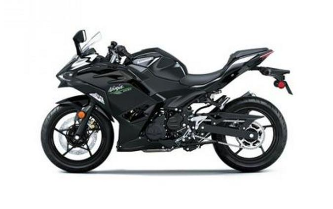 2024 Kawasaki Ninja® 500 KRT Edition