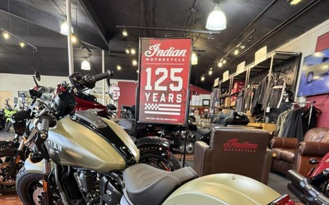 2026 Indian Motorcycle® Scout® Bobber Limited +Tech Moss Green Smoke