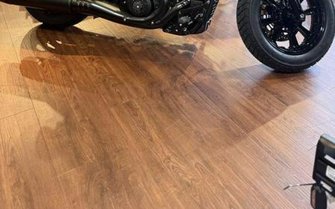 2026 Indian Motorcycle® Scout® Bobber Limited +Tech Moss Green Smoke