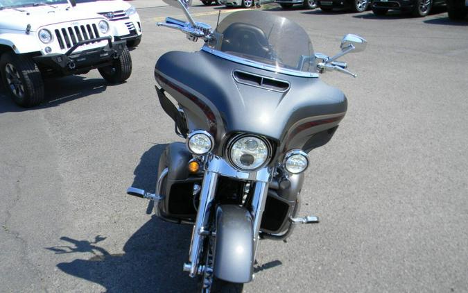 2016 Harley-Davidson CVO Ultra Limited FLHTKSE