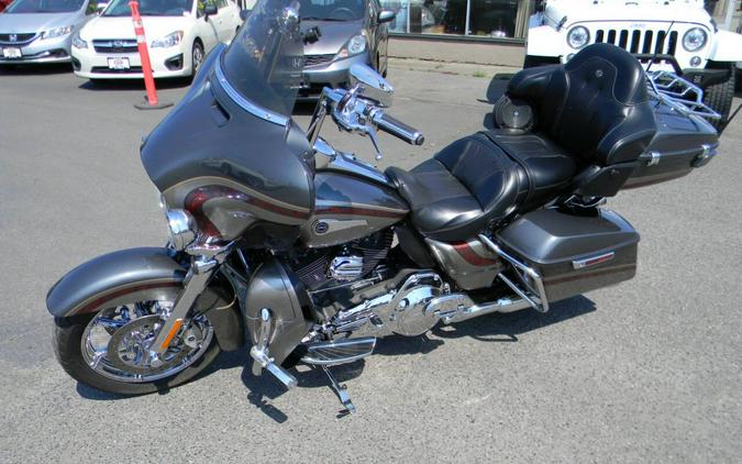 2016 Harley-Davidson CVO Ultra Limited FLHTKSE