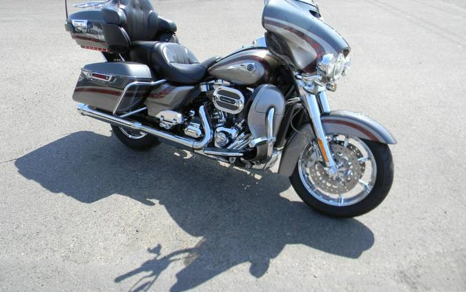 2016 Harley-Davidson CVO Ultra Limited FLHTKSE
