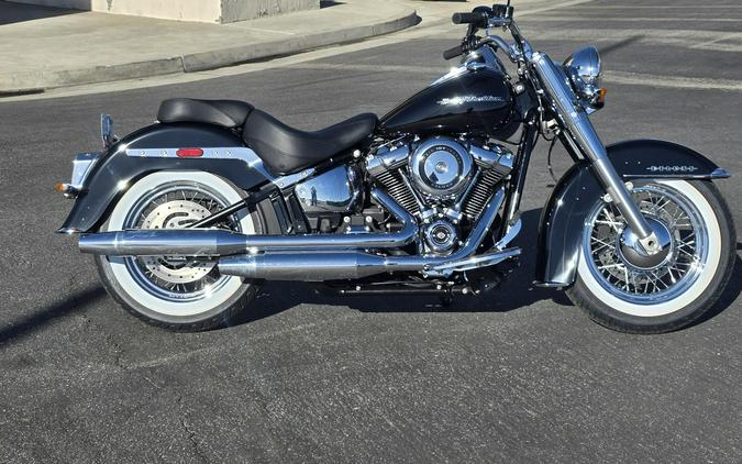 2019 Harley-Davidson® Deluxe Vivid Black